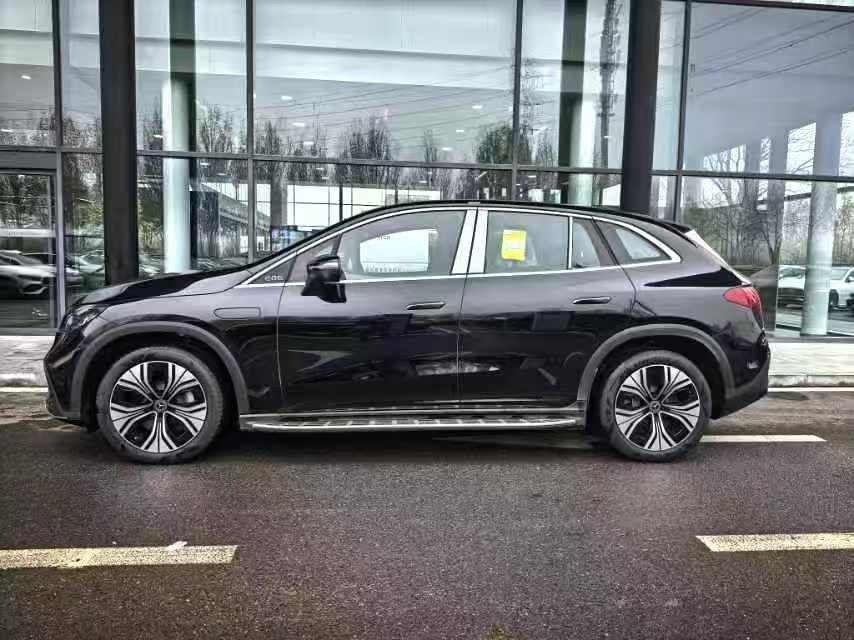 Mercedes-Benz EQE SUV 350 4MATIC черный
