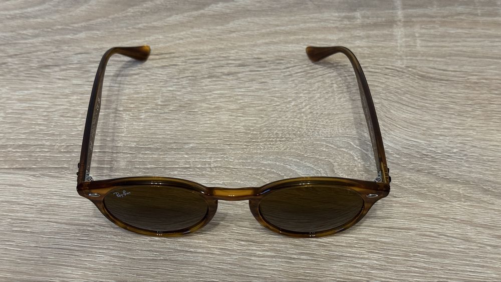 Слънчеви очила Ray-Ban 2180