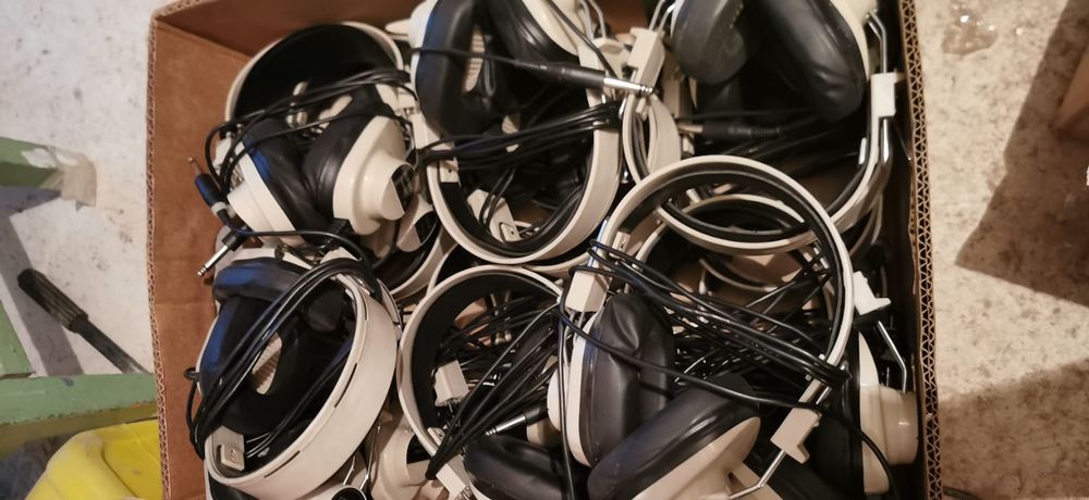 Наушники Califone