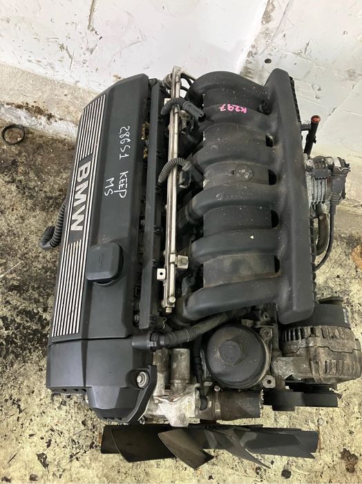 Двигатель м52 объём один ванус 2.8  бмв