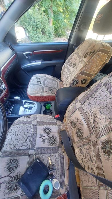 Автомобиль Хундай