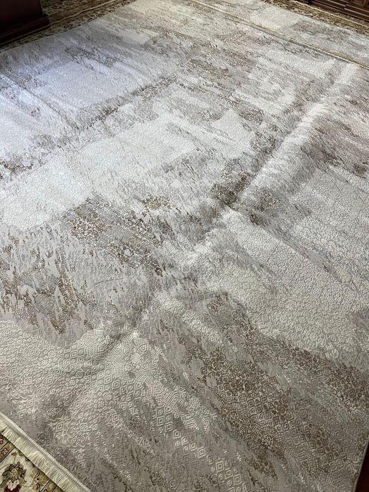 Продается абсолютно новый турецкий ковер