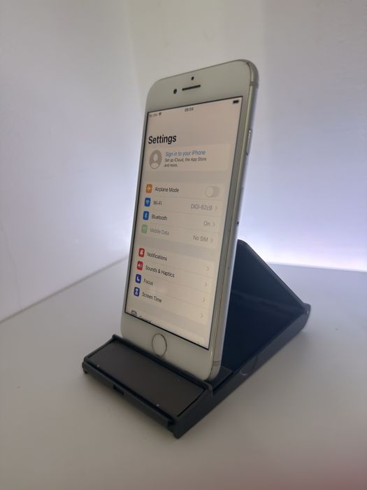 vand iphone 8 256gb