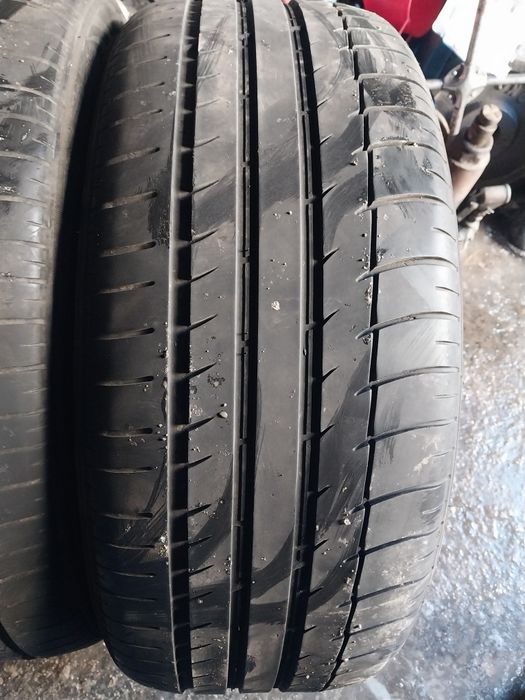 2 шины Triangle 215 50 R17.