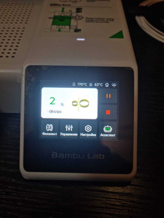 Bambu lab a1 mini полностью рабочий 3д принтер печатает на отлично