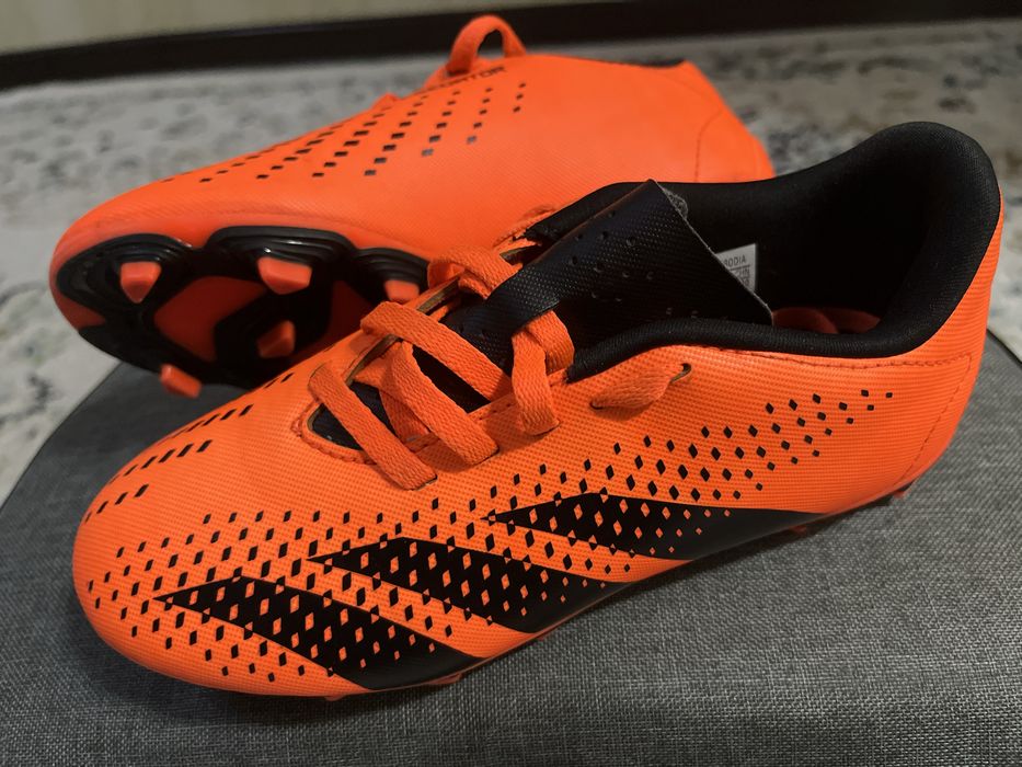 Продам бутсы