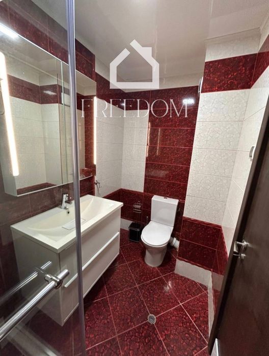 Дава се под наем Тристаен апартамент в Варна, Трошево - 110 кв.м за 800 € - Снимка #8
