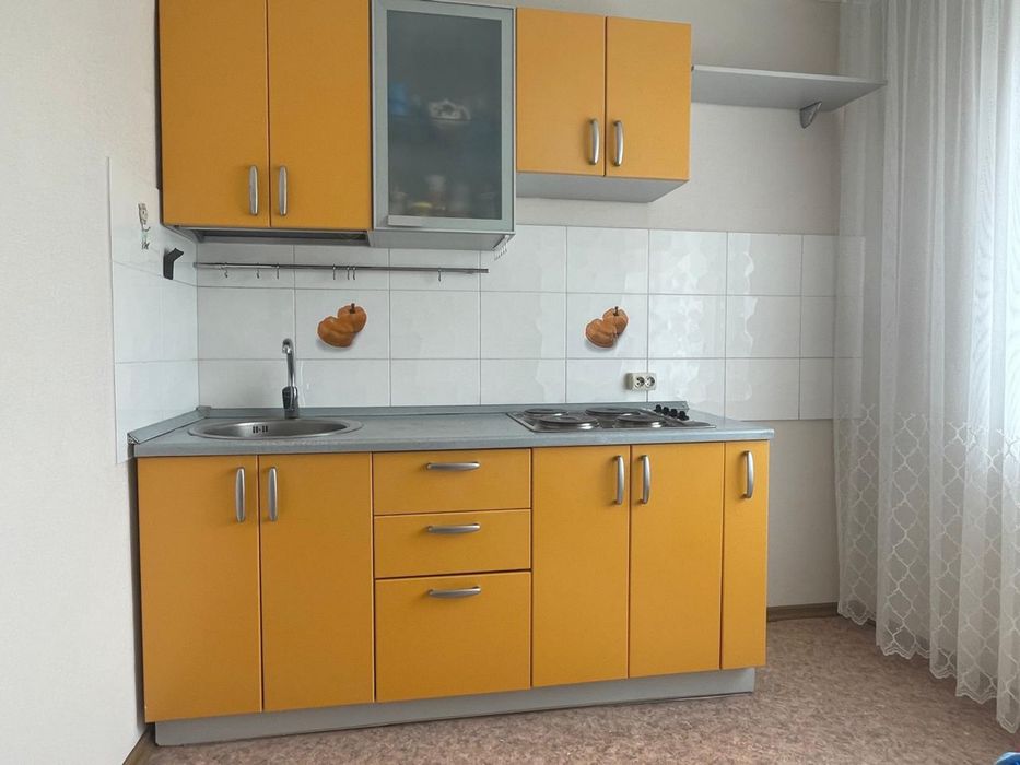Продается кухонный гарнитур