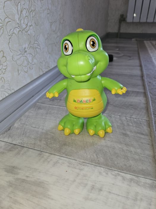 Продаю рабочие игрушки подойдёт для девочек и мальчиков