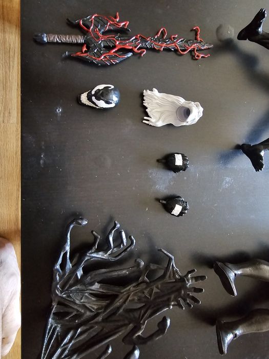 Figurine Marvel Venom VS Dracula