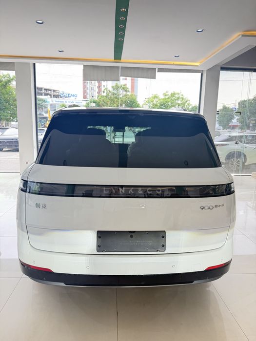 Lynk & Co  2025 — 2