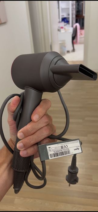Фен Dyson для сушки волос