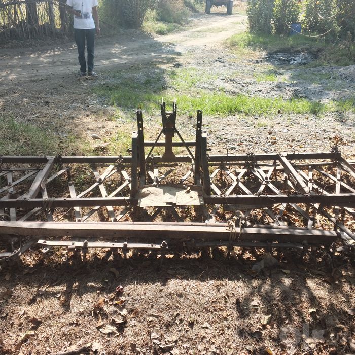 Traktor sotiladi ishlab yurgan traktorni dakmenti yoq ballonlari yaxsh