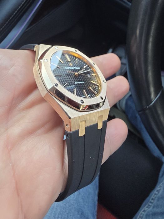 Audemars Piguet Royal Oak Offshore 15400OR.OO.1220OR.01