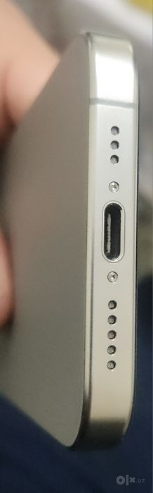 Iphone 15 pro 256 GB yomkost 78%