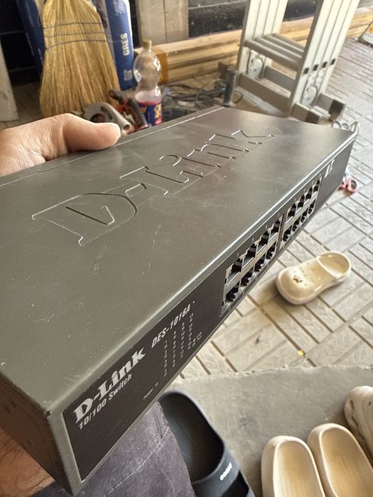 Коммутатор D-Link 10/100 DES-1016A