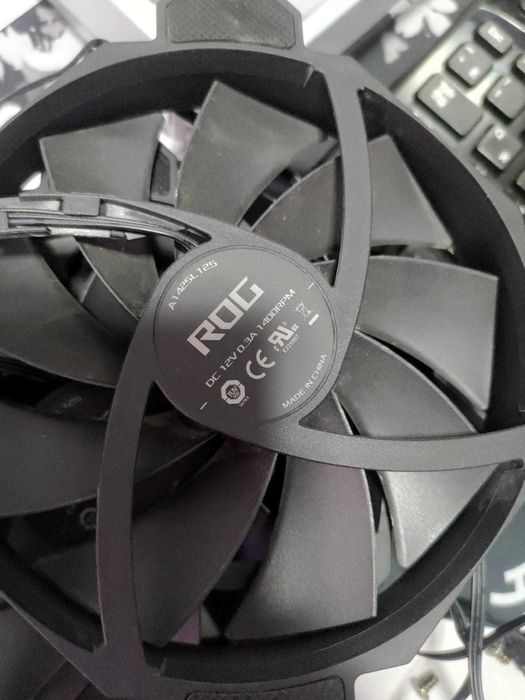 Asus Вентилятор на Корпус 140мм,3 шт