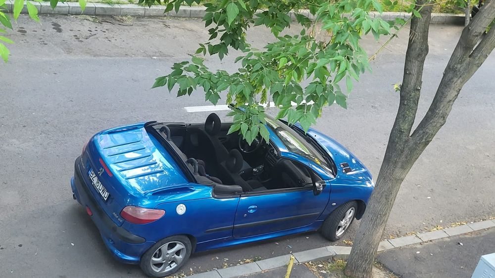 Peugeot 206 decapotabil
