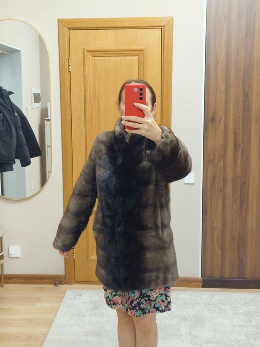 Продам норковую шубу б/у
