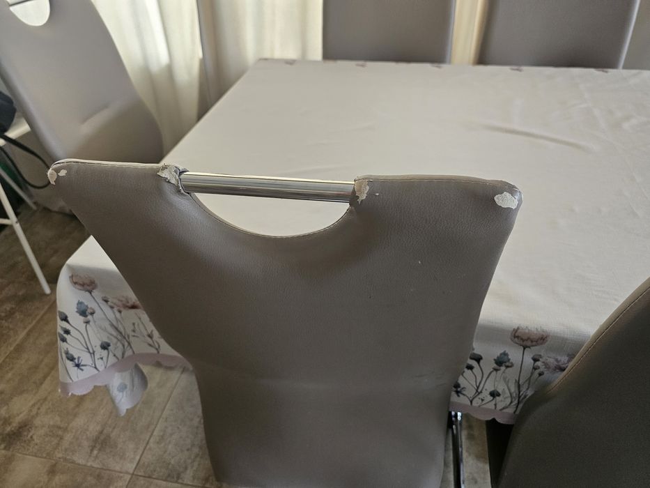 Кухненски столове