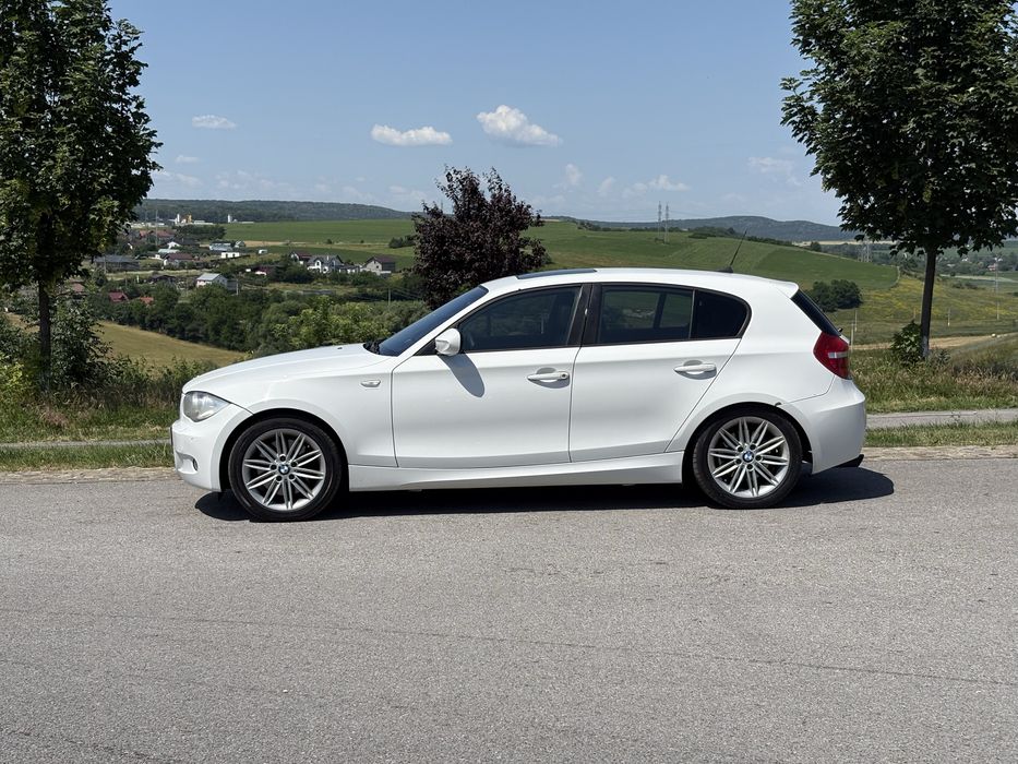 BMW 1 Series 2011 — imagine 2