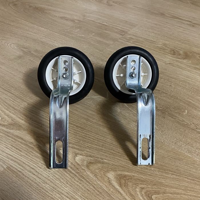 Roti ajutatoare pentru bicicleta de copii
