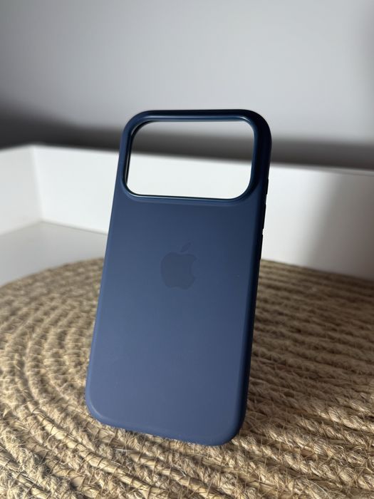 Син калъф Iphone 17 pro max