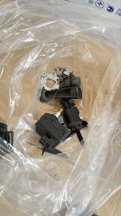 Десен фар( фейслифт) за Volvo xc70 , s60 , v70