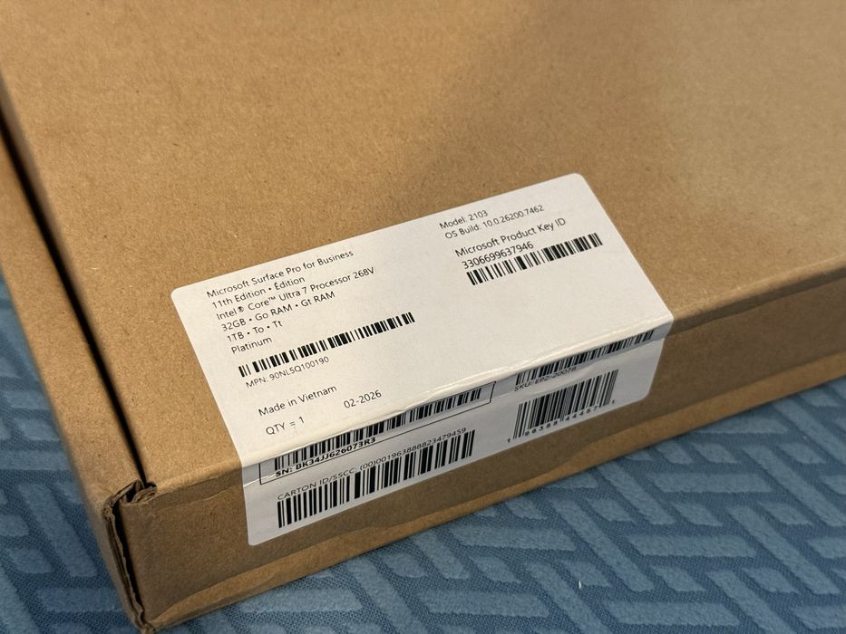 Чисто Нов 13' 2.8K 120Hz Microsoft Surface Pro 11 Ultra 7-268V 32GB LPDDR5x 1TB SSD - Гаранция