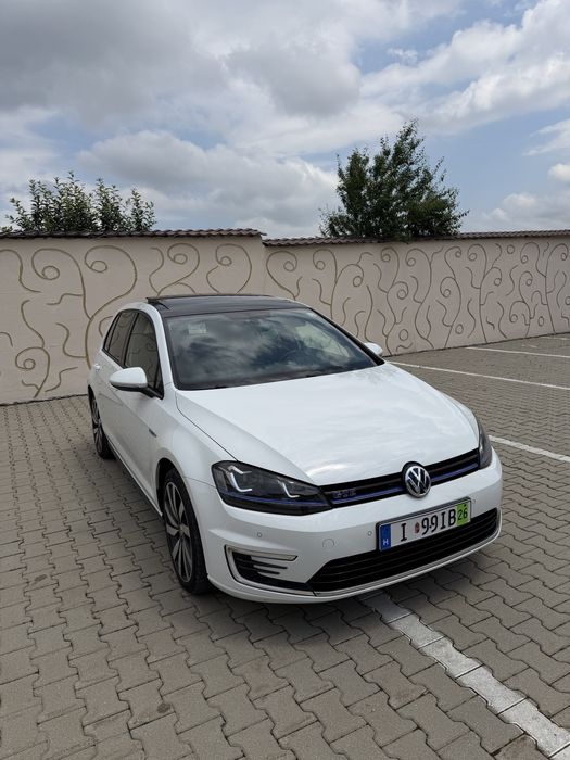 VOLKSWAGEN Golf 2015 — imagine 2