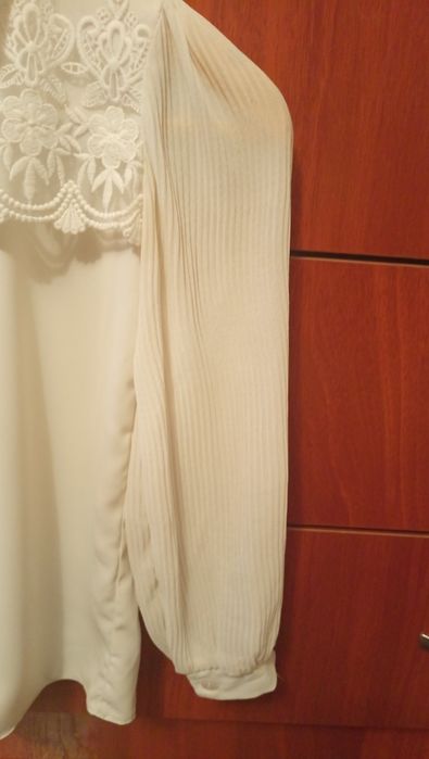 Блузка школьная белая