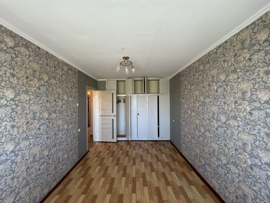 Продам 3 комнатную квартиру
