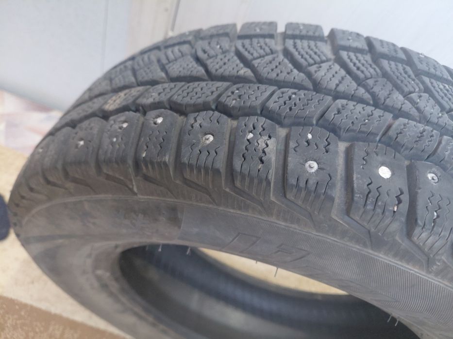 Продам шины.     .