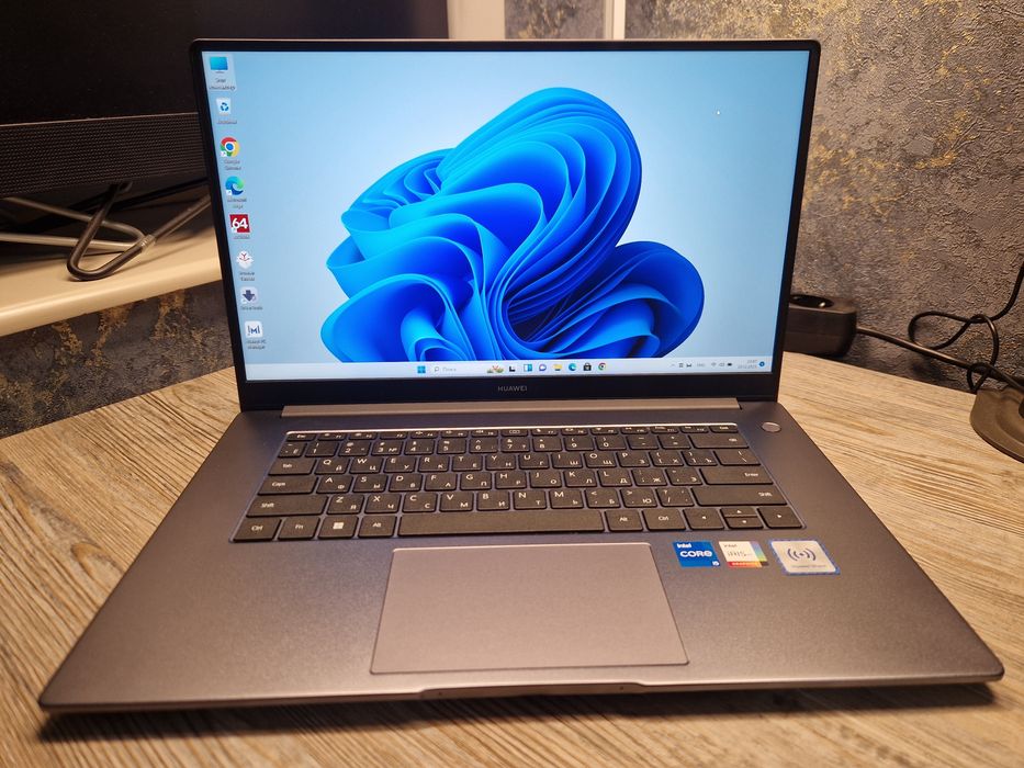 Мощный ультрабук Huawei D15 BoDe WFH9