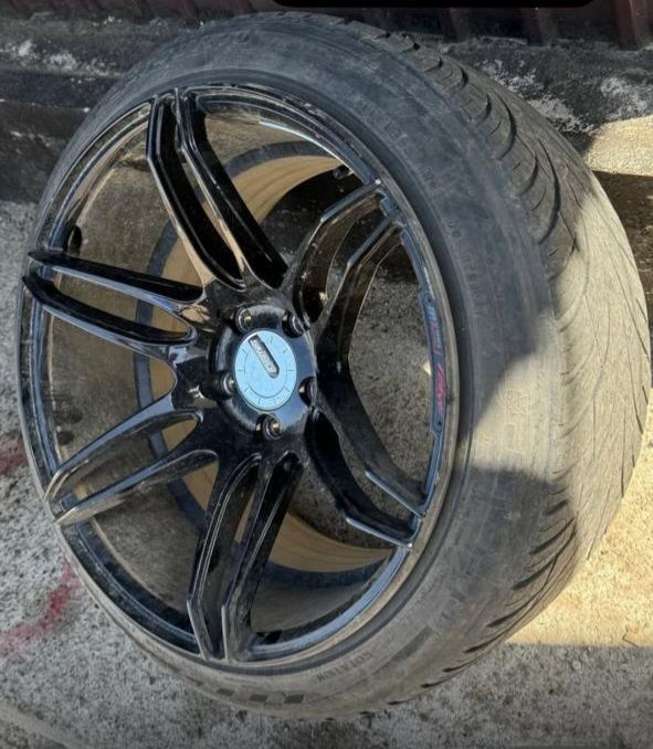 Продам диски с резиной