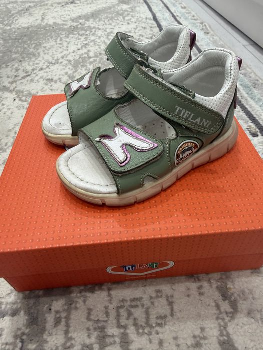 Детская обувь «Tiflani”, “Unichel”