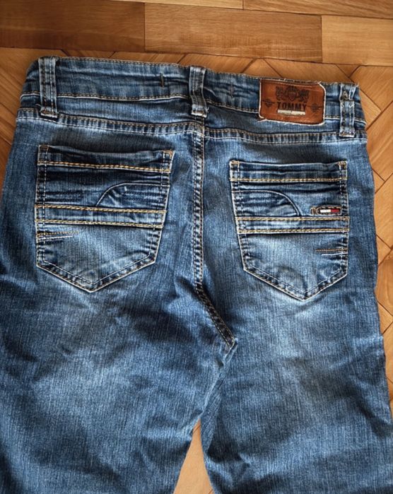 Blugi tommy hilfinger  S
