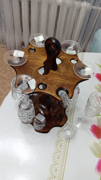 Продам набор хрустальных бокалов