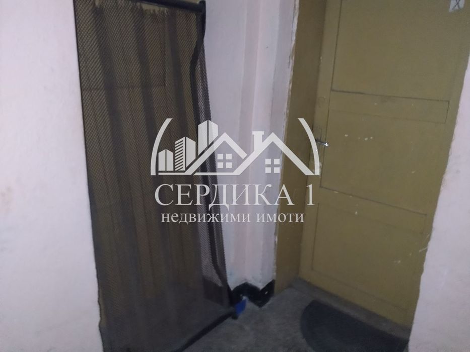 Продава се Етаж от къща в Благоевград, Широк център - 80 кв.м за 721 €/кв.м - Снимка #2