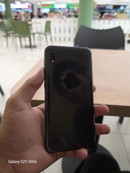 Samsung a10 продам