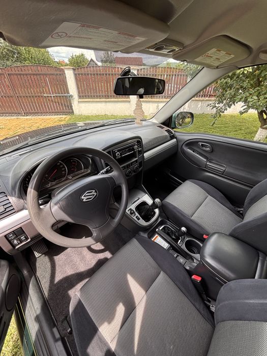 SUZUKI Grand Vitara 2004 — imagine 4