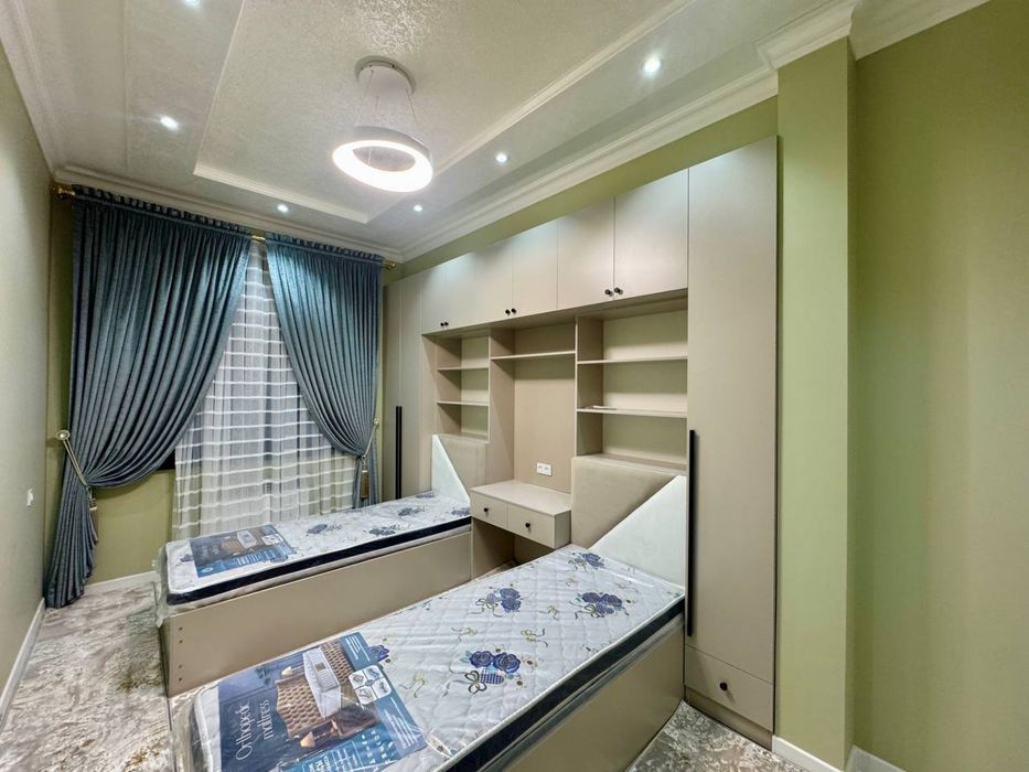 Бомбалэйла. 4х ком.кв. Без глухих. 105м2. Рудакий.