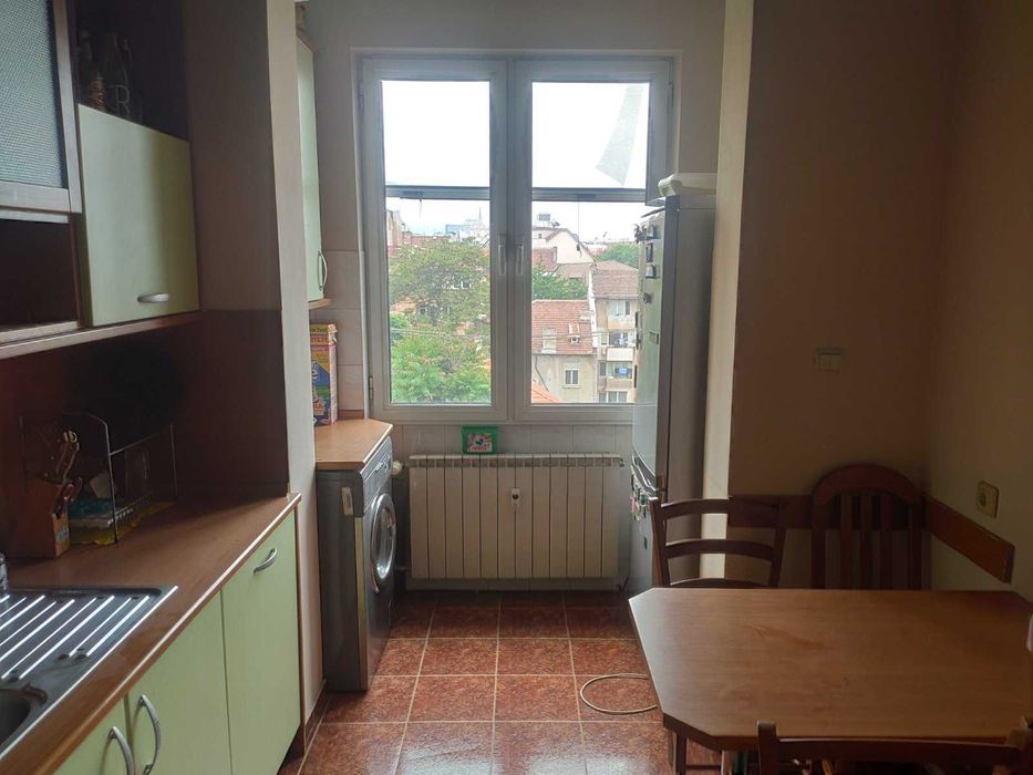 Продава се Тристаен апартамент в София, Център - 93 кв.м за 3226 €/кв.м - Снимка #4