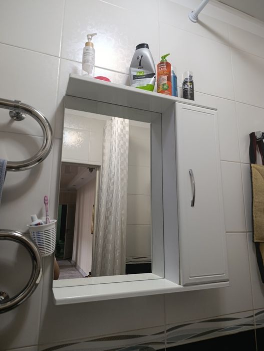 Продается раковина с зеркалом