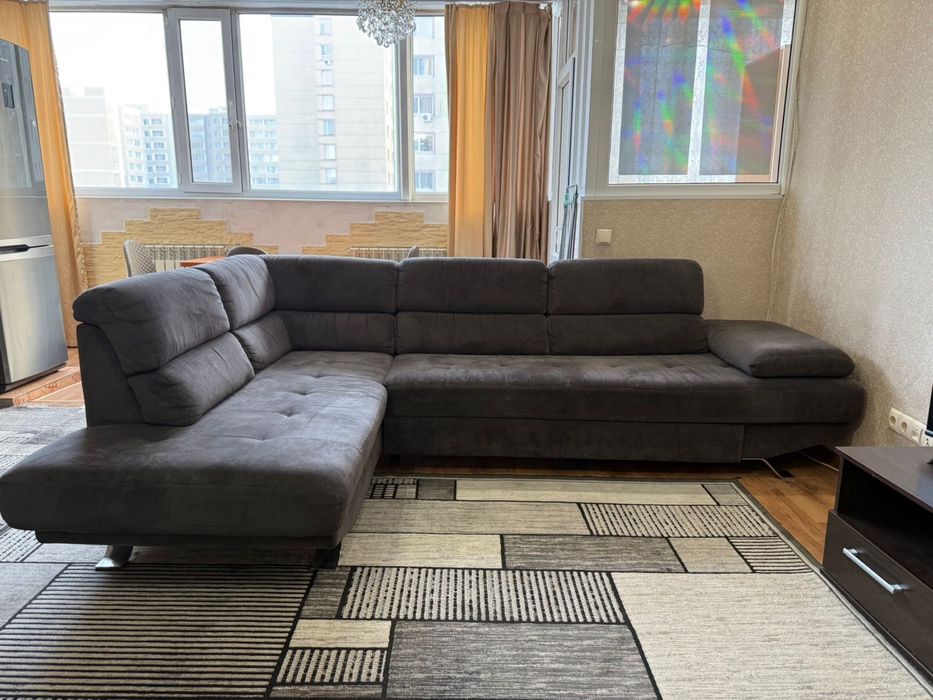 продается диван срочно