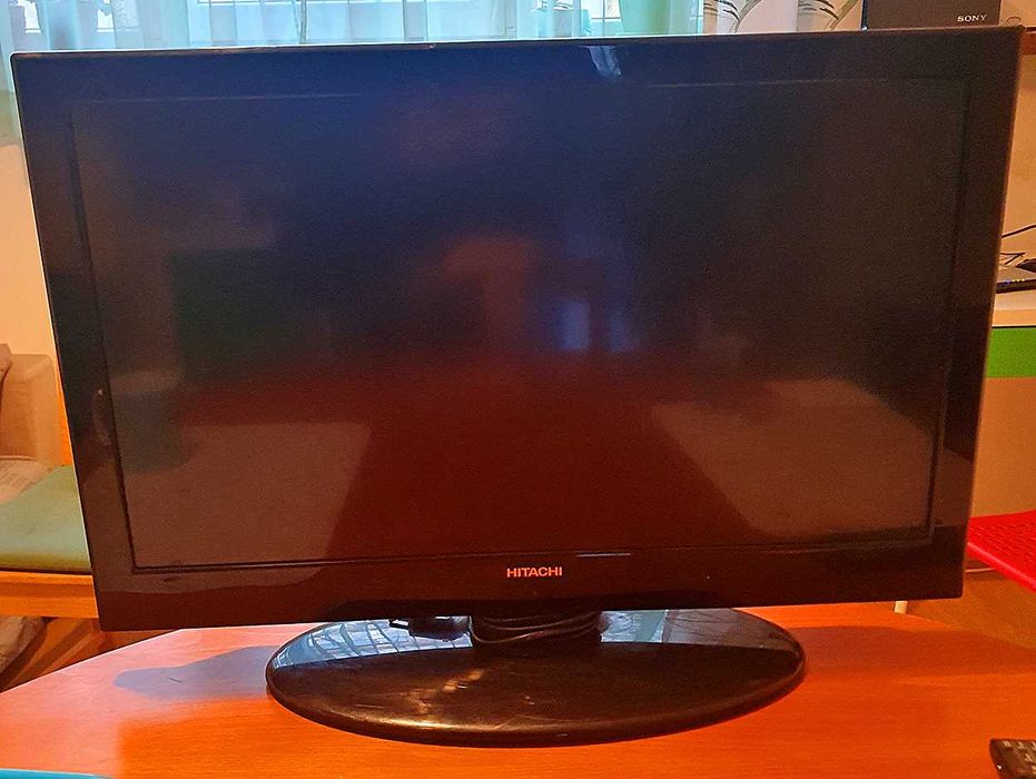 Телевизор HITACHI 26 инча