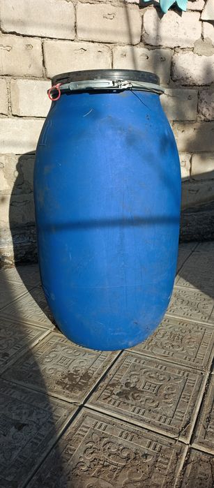 Бочки пластмассовые