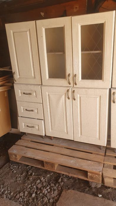 Куханый гарнитур