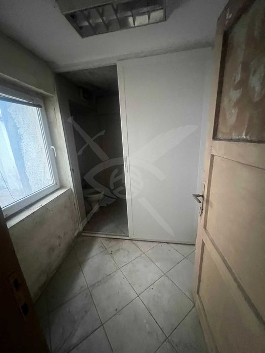 Продава се Къща в Варна, Зимно кино Тракия - 70 кв.м за 1000 €/кв.м - Снимка #4