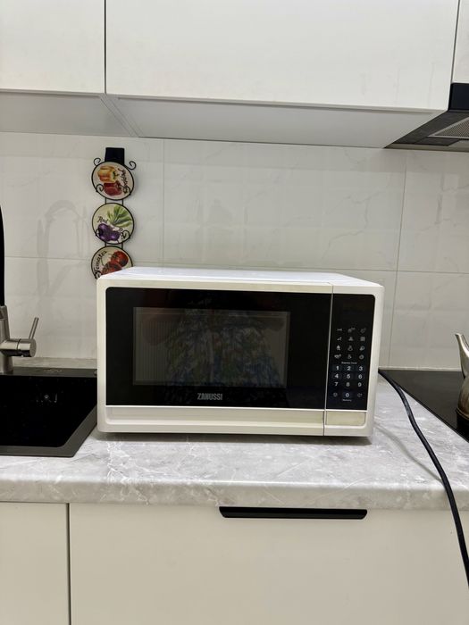 Микроволновка Zanussi Астана (Нур-Султан)